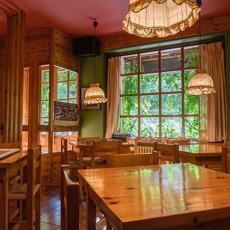 Hotel Cardos Рибера-де-Кардос Экстерьер фото