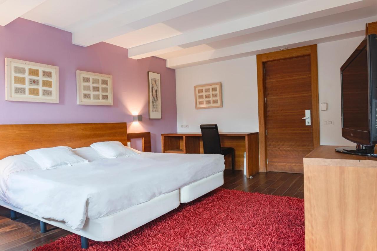 Hotel Cardos Рибера-де-Кардос Экстерьер фото