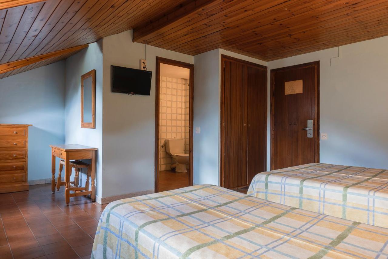 Hotel Cardos Рибера-де-Кардос Экстерьер фото