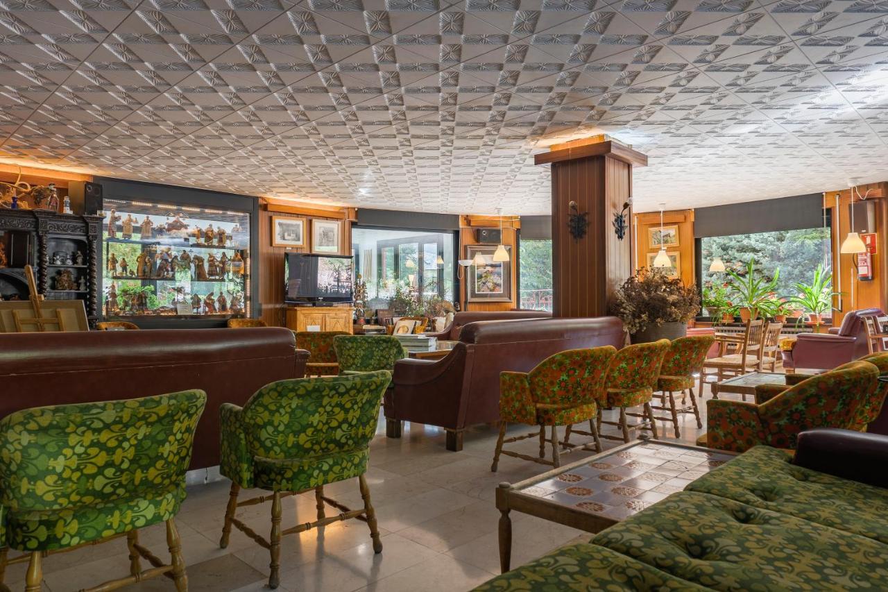 Hotel Cardos Рибера-де-Кардос Экстерьер фото