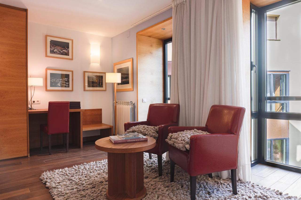 Hotel Cardos Рибера-де-Кардос Экстерьер фото