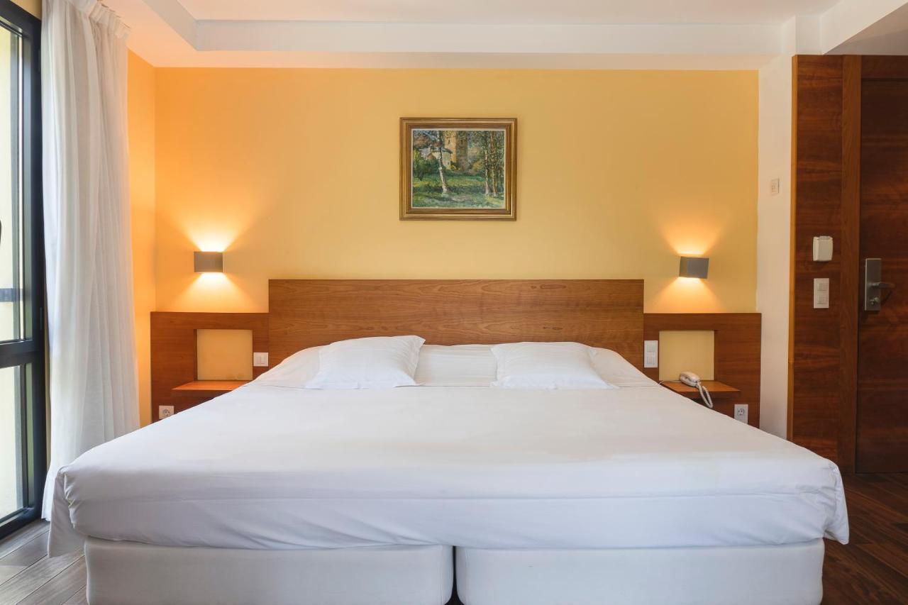 Hotel Cardos Рибера-де-Кардос Экстерьер фото