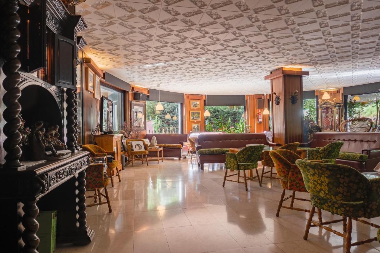 Hotel Cardos Рибера-де-Кардос Экстерьер фото